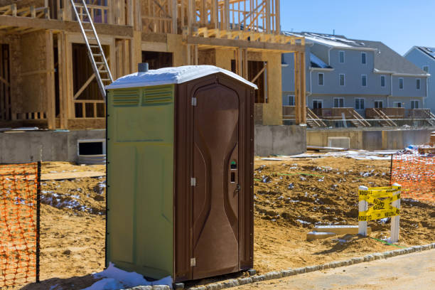 Portable Toilet Options We Offer in Maple Lake, MN